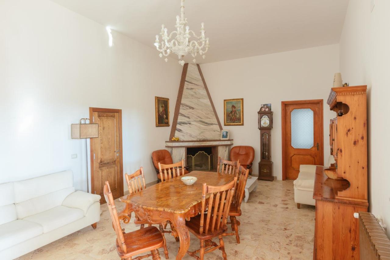 Aparthotel Casolare Lodedo Ceglie Messapica Esterno foto